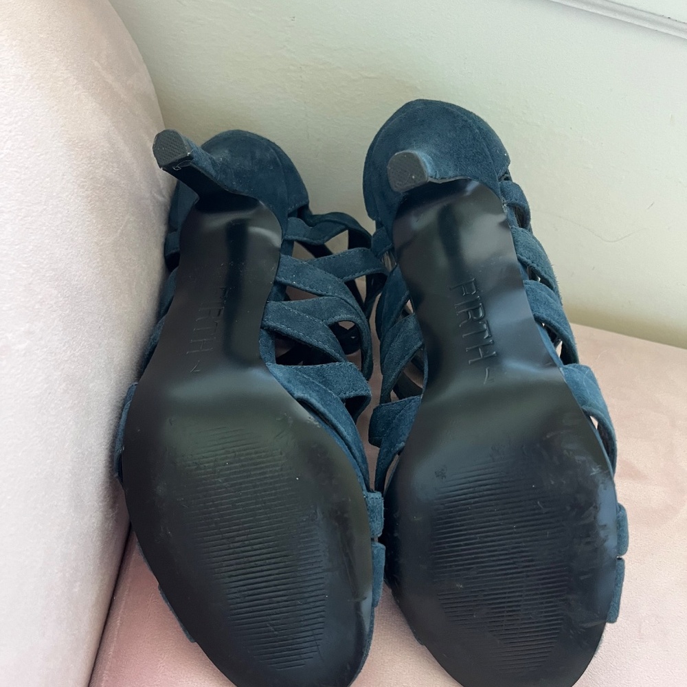 Firth heels - Picture 4 of 4